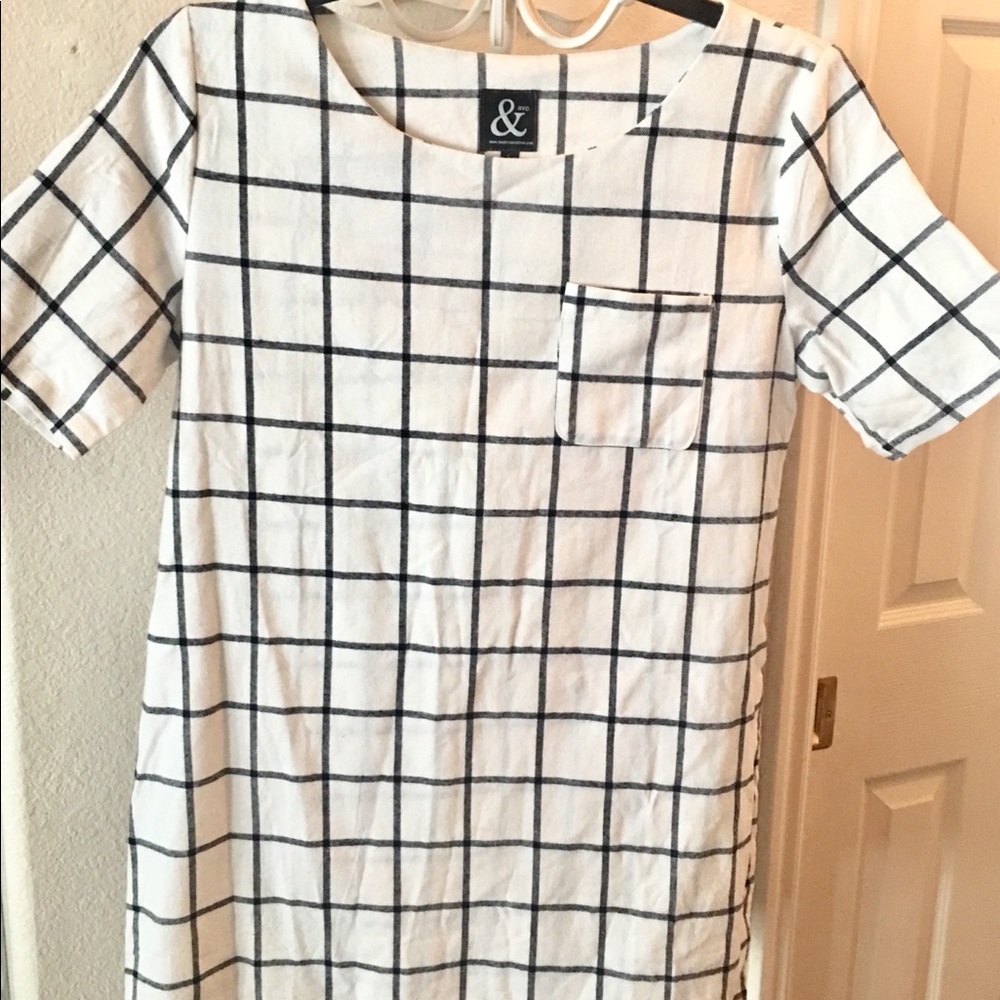 Ampersand Avenue Long Top